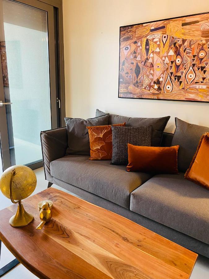 New 2Bd Aprt With Shared Rooftop Pool E2 Athén Kültér fotó