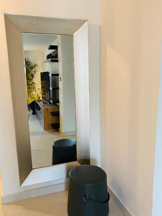 New 2Bd Aprt With Shared Rooftop Pool E2 Athén Kültér fotó