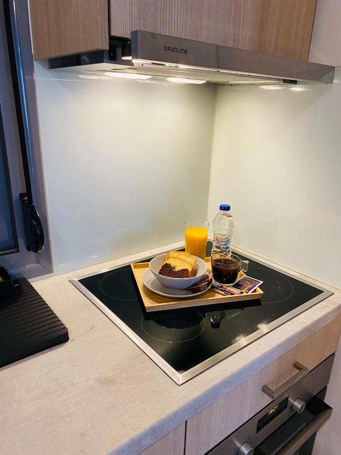 New 2Bd Aprt With Shared Rooftop Pool E2 Athén Kültér fotó